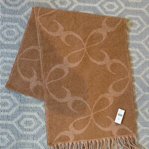 NWT Anthropologie Maeve Scarf